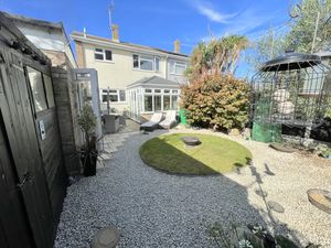 Birch Avenue- click for photo gallery